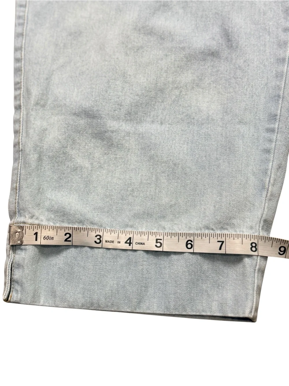 Liz Claiborne Classic Fit Light Wash Denim Capri Jeans Women’s 16 Cotton